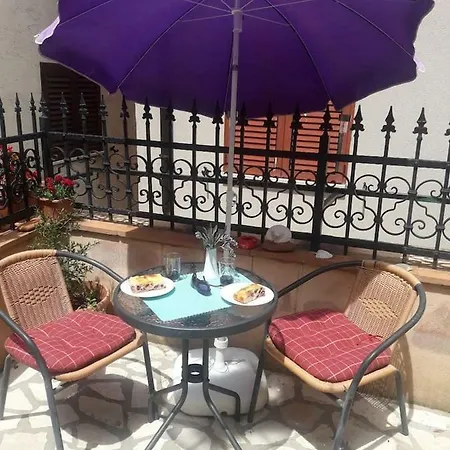 In Center With Free Parking 2 Lejlighed Rovinj